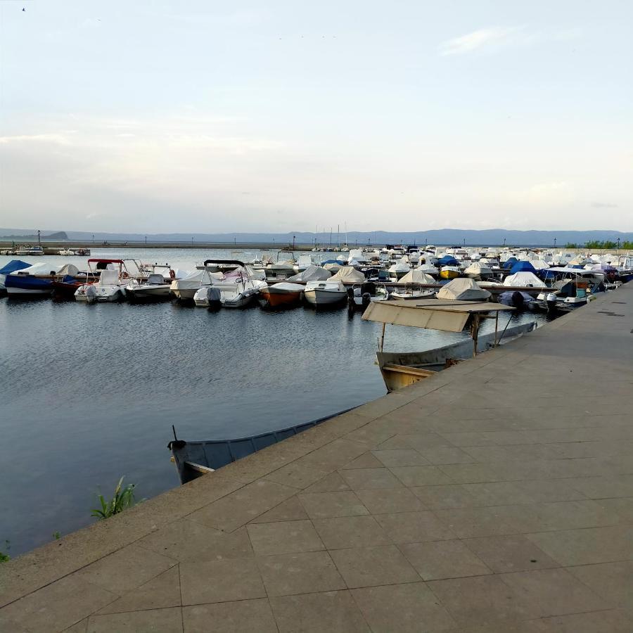 Appartamento A Marta Nel Lago Di Bolsena Dış mekan fotoğraf
